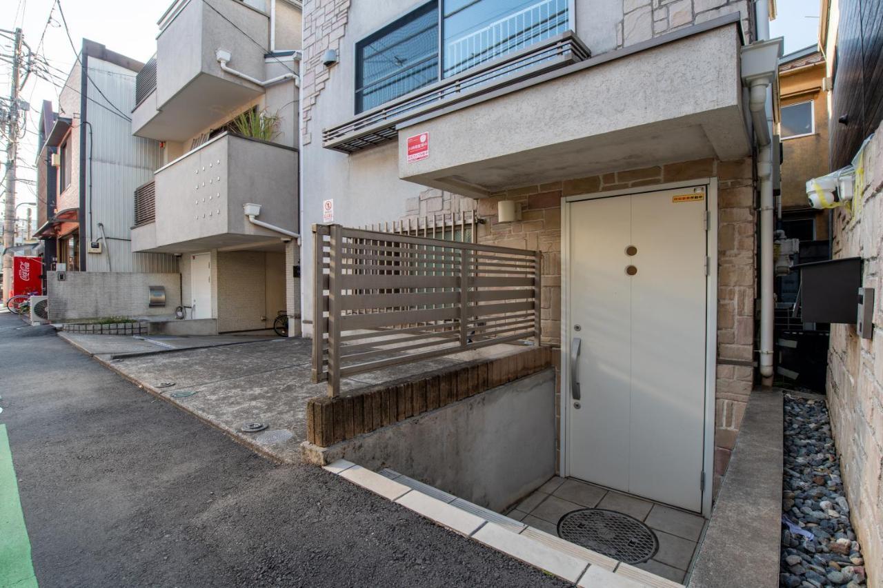 新宿6丁目戸建 Tokyo Esterno foto